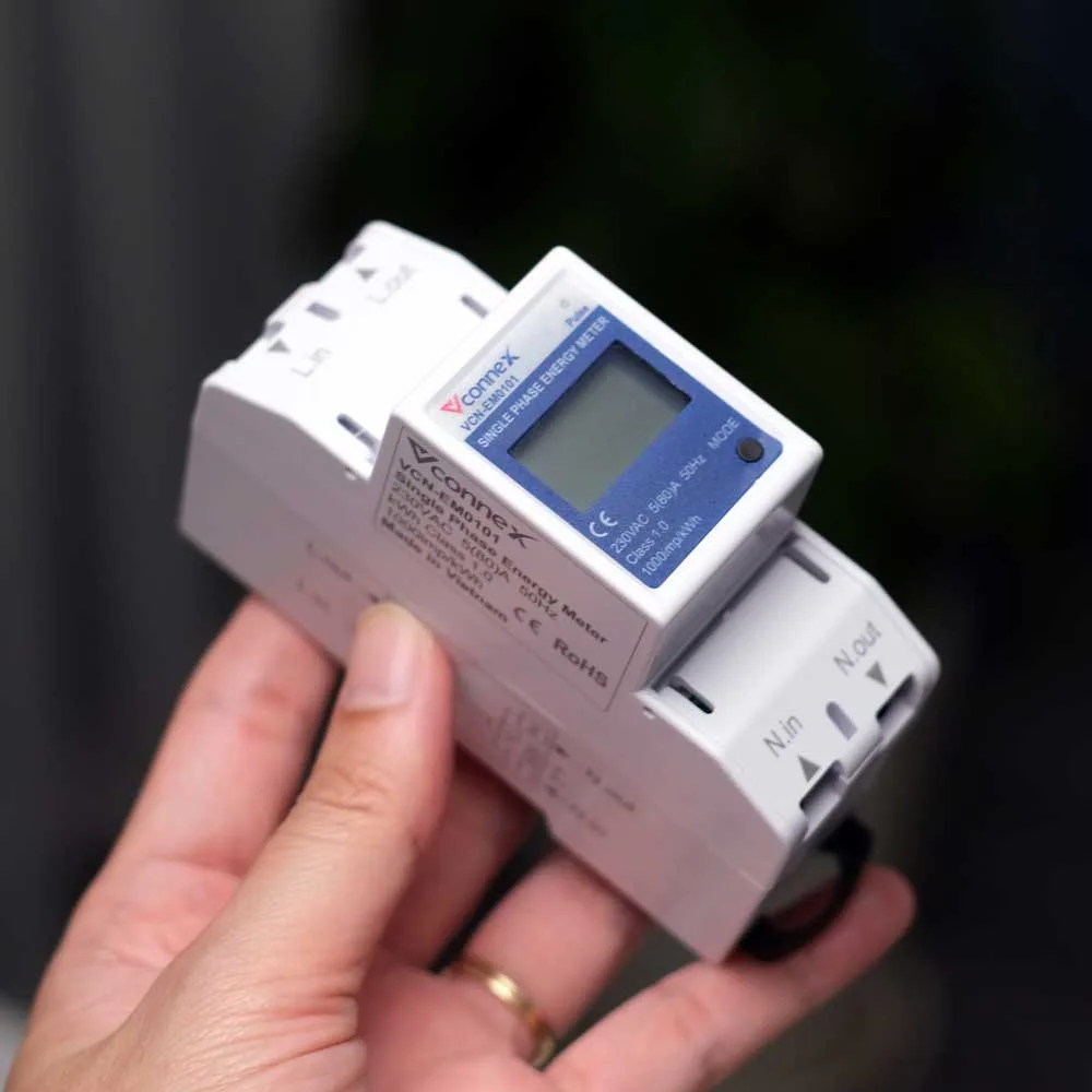 Bộ giám sát tiêu thụ điện năng thông minh Vconnex 2