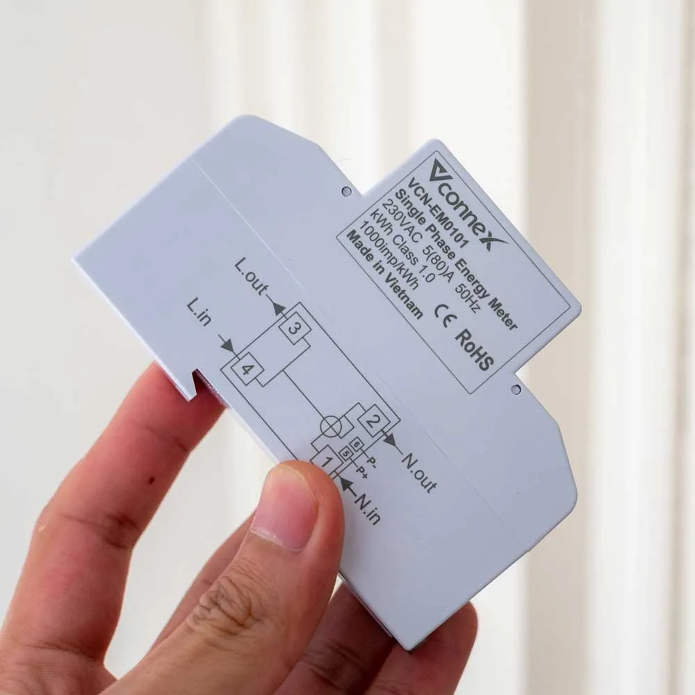 Bộ giám sát tiêu thụ điện năng thông minh Vconnex 4