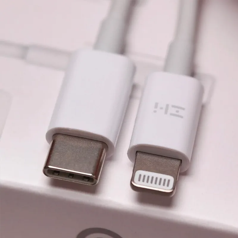 CÁP SẠC NHANH PD USB-C TO LIGHTNING ZMI AL870 1M 3