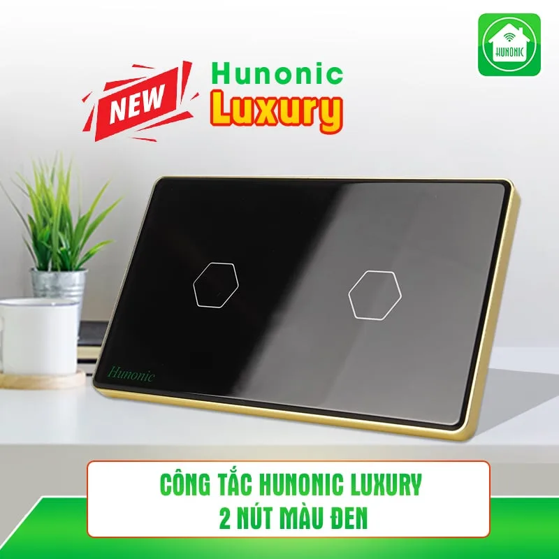 Công tắc cảm ứng Hunonic Luxury hình chữ nhật viền vàng 4