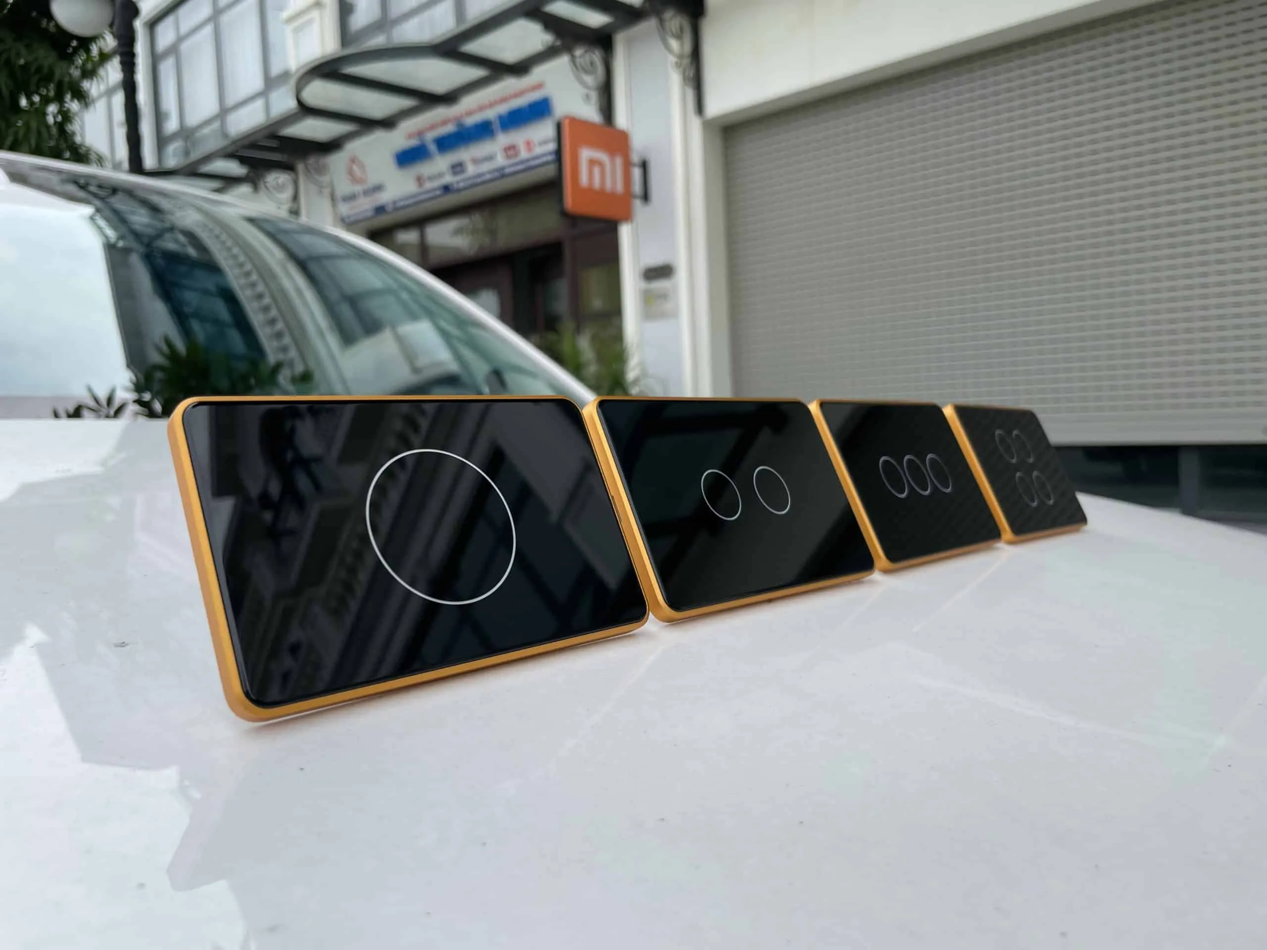 Công tắc thông minh cao cấp viền vàng, Tuya Platform, Zigbee 3.0 3